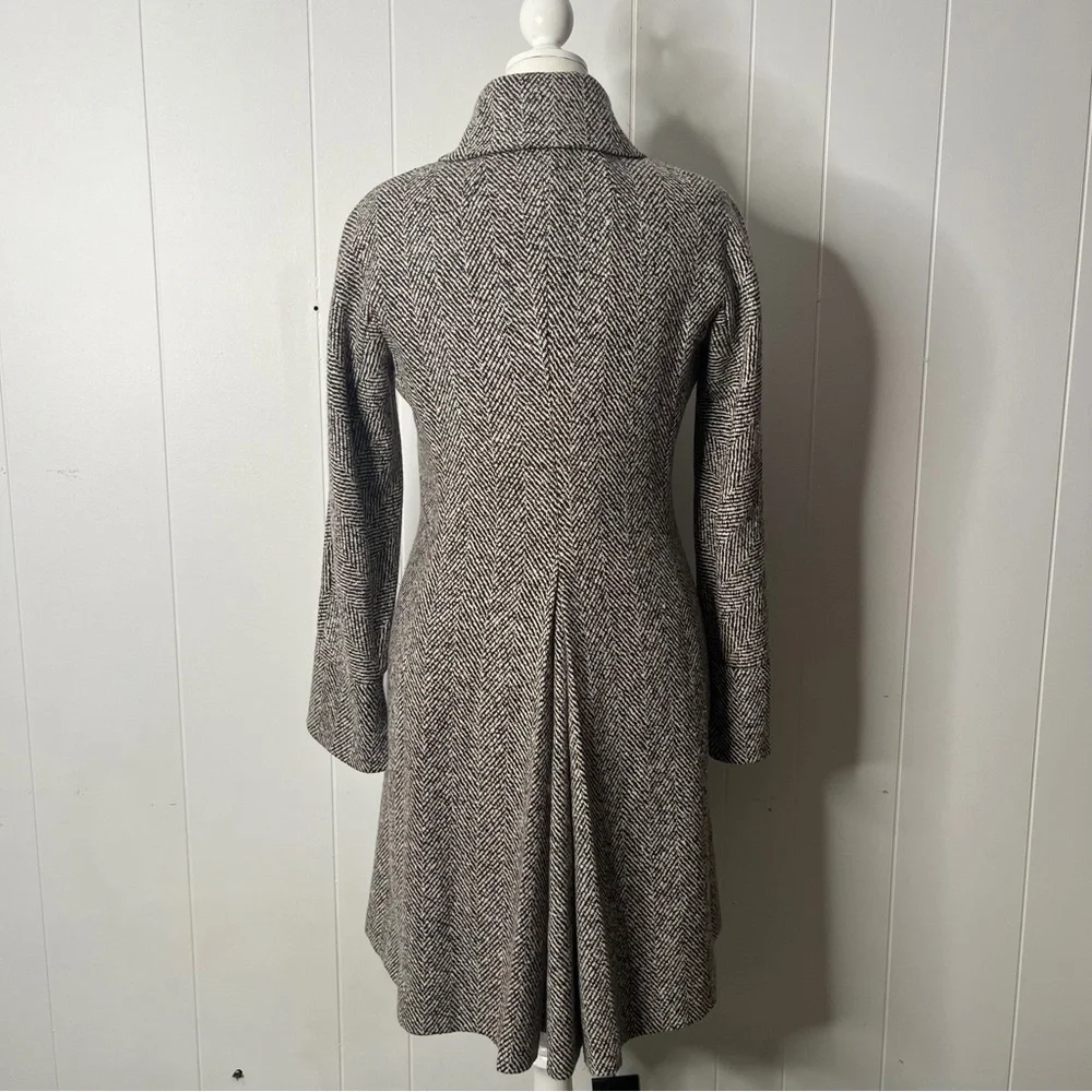MaxMara Wool Cashmere Herringbone Tweed Trench Dress Coat Leather Belt Size 12 - Picture 3 of 14